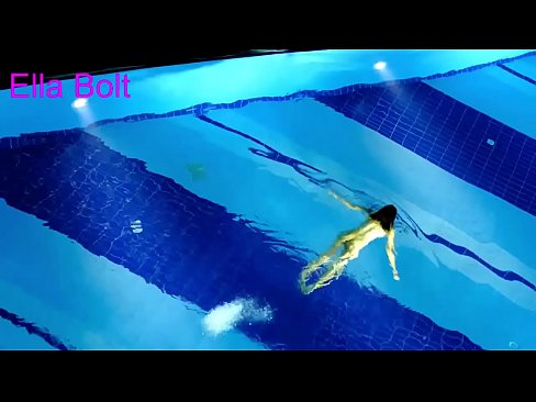 ❤️ Non posso smettere di guardare, giovane bionda catturata nuotare nuda nella piscina del resort ELLA BOLT ❤❌ Porno russoal it.mysexgamer.ru ❌❤